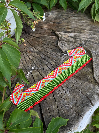 Summer Beaded Dangle Collar Necklace – Green Meadow Fringe with Flowers Inspired Choker