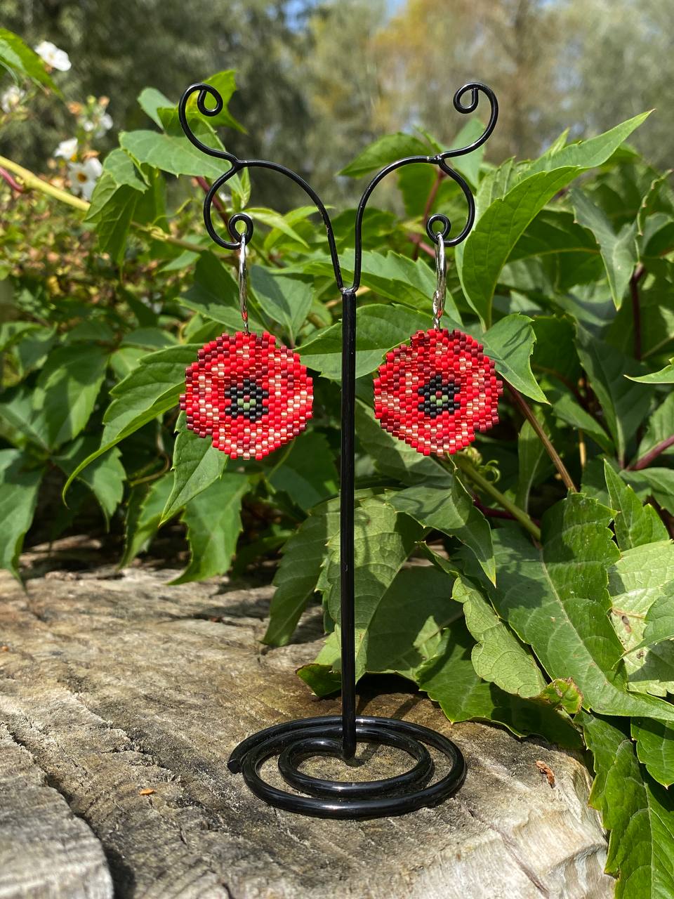 Handmade Beaded Poppy Jewelry Set – Earrings and Pendant with Original Flower Pattern