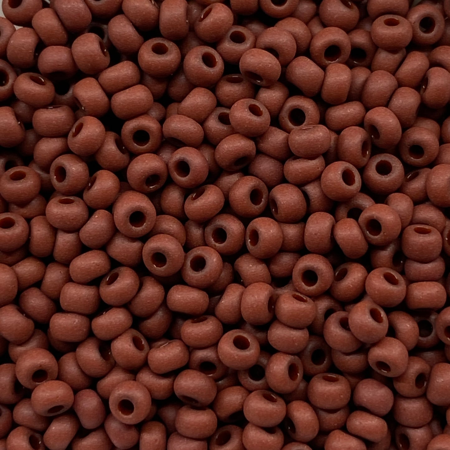13600m Seed Beads 10/0 Preciosa