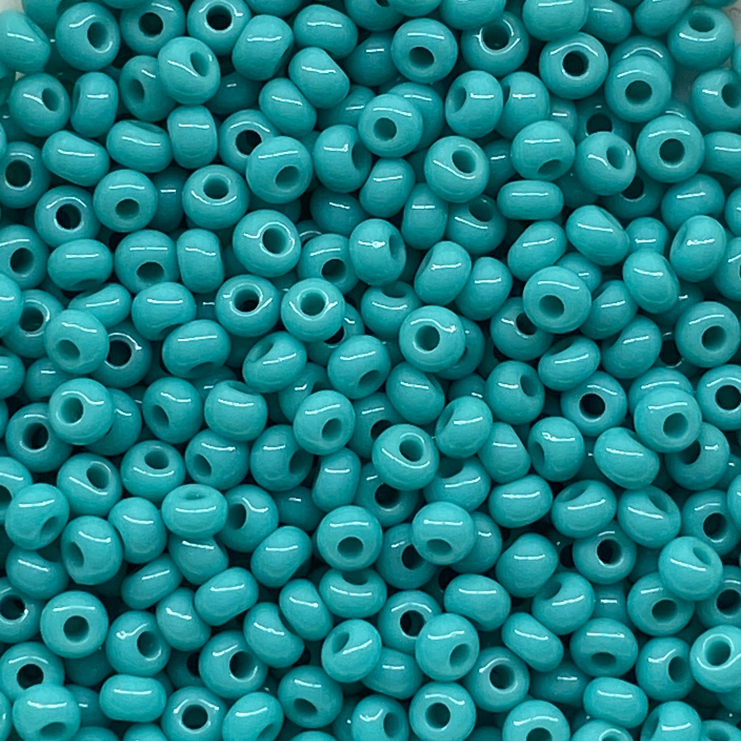 63130 Seed Beads 10/0 Preciosa