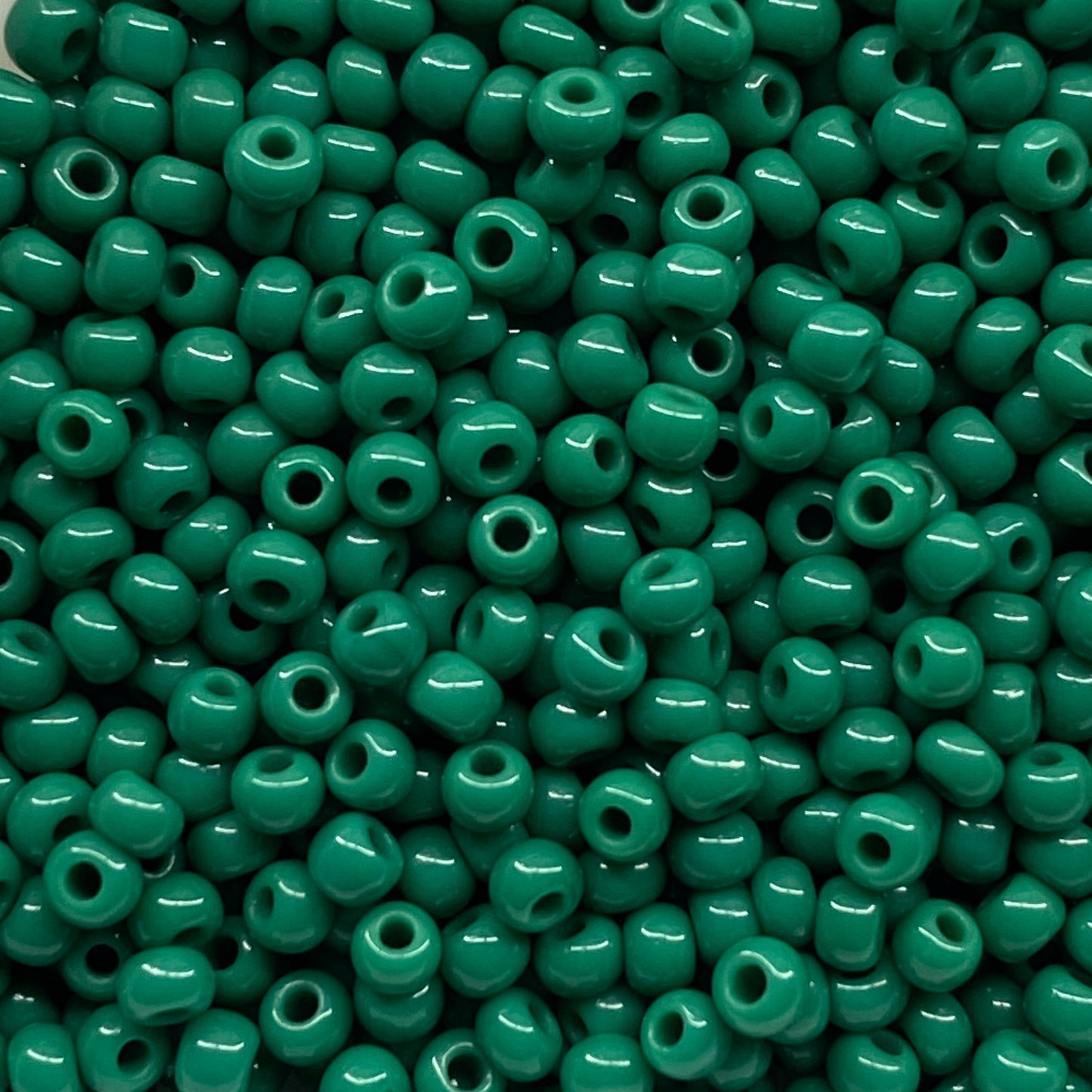 53240 Seed Beads 10/0 Preciosa